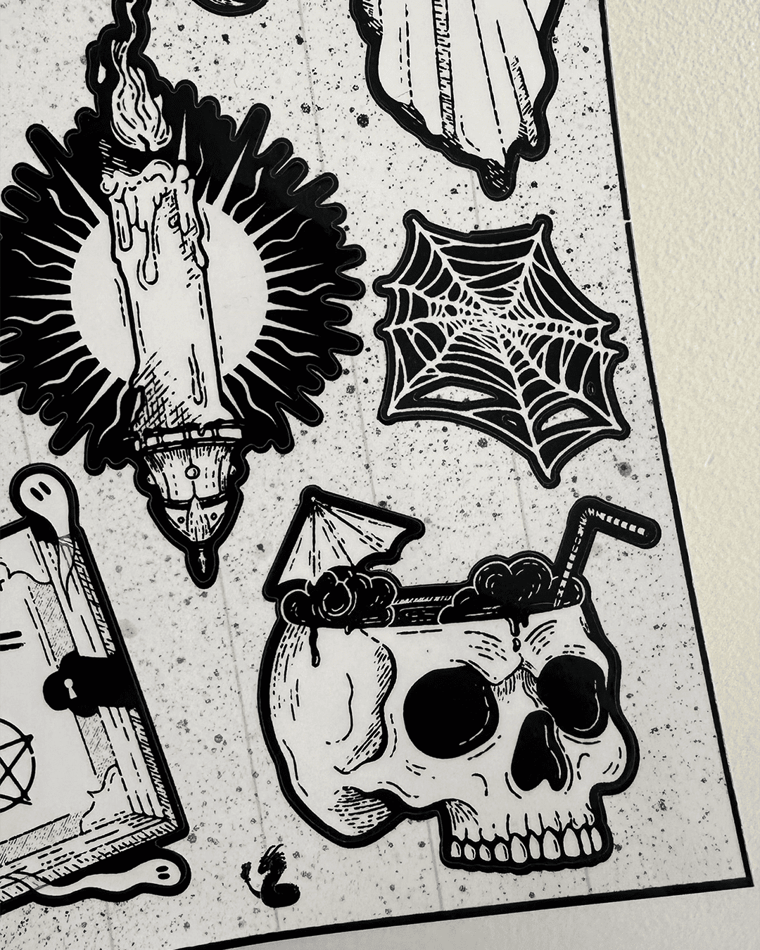 Planche stickers - A cursed night